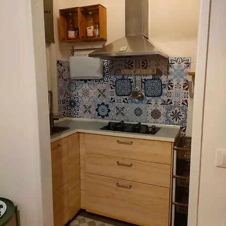 Alloggio A 2 Passi Dal Centro Apartment *
